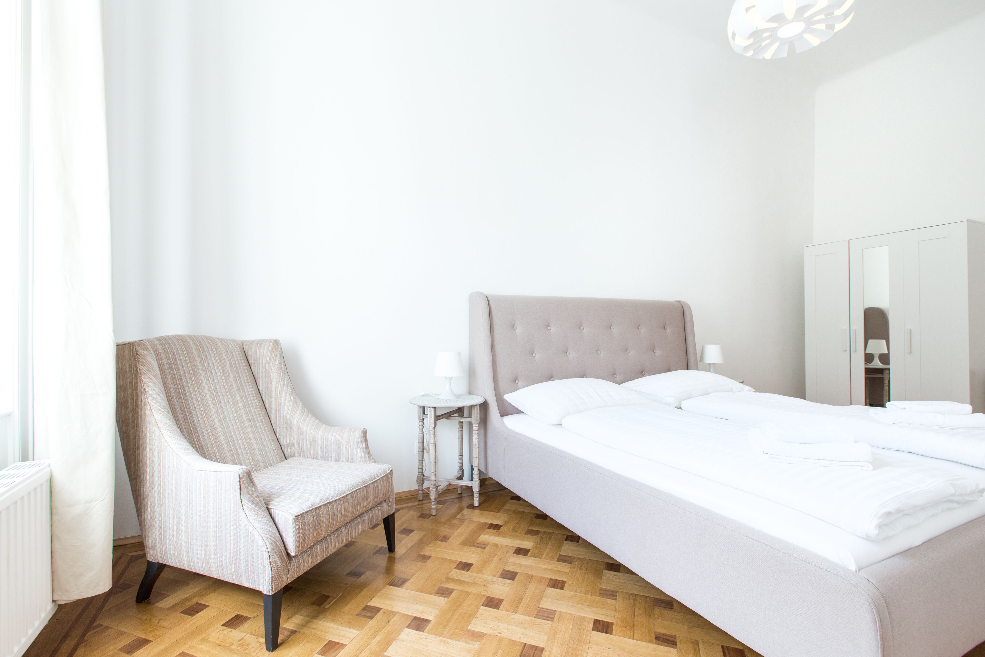 HeyMi Apartments