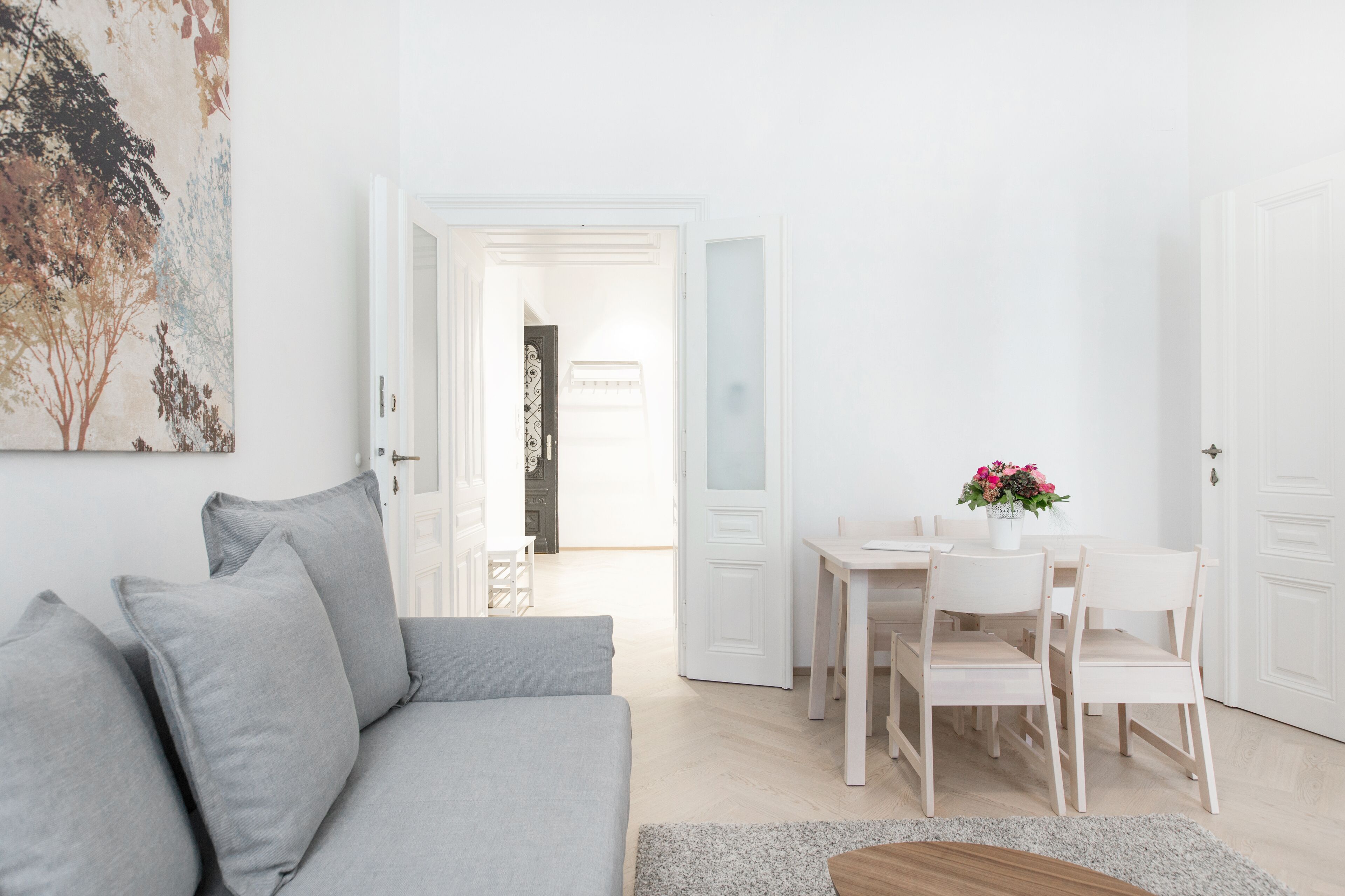 HeyMi Apartments