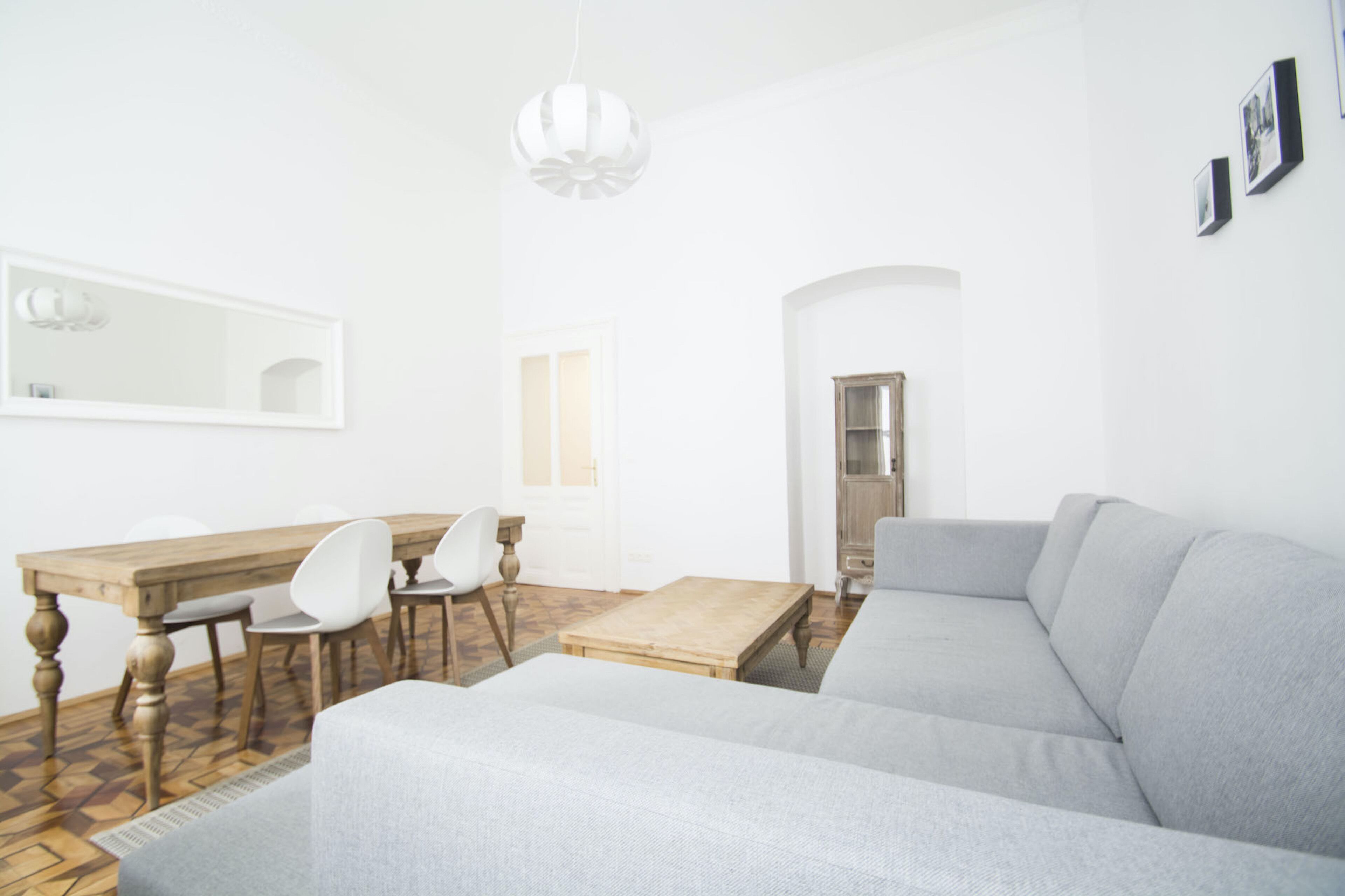 HeyMi Apartments