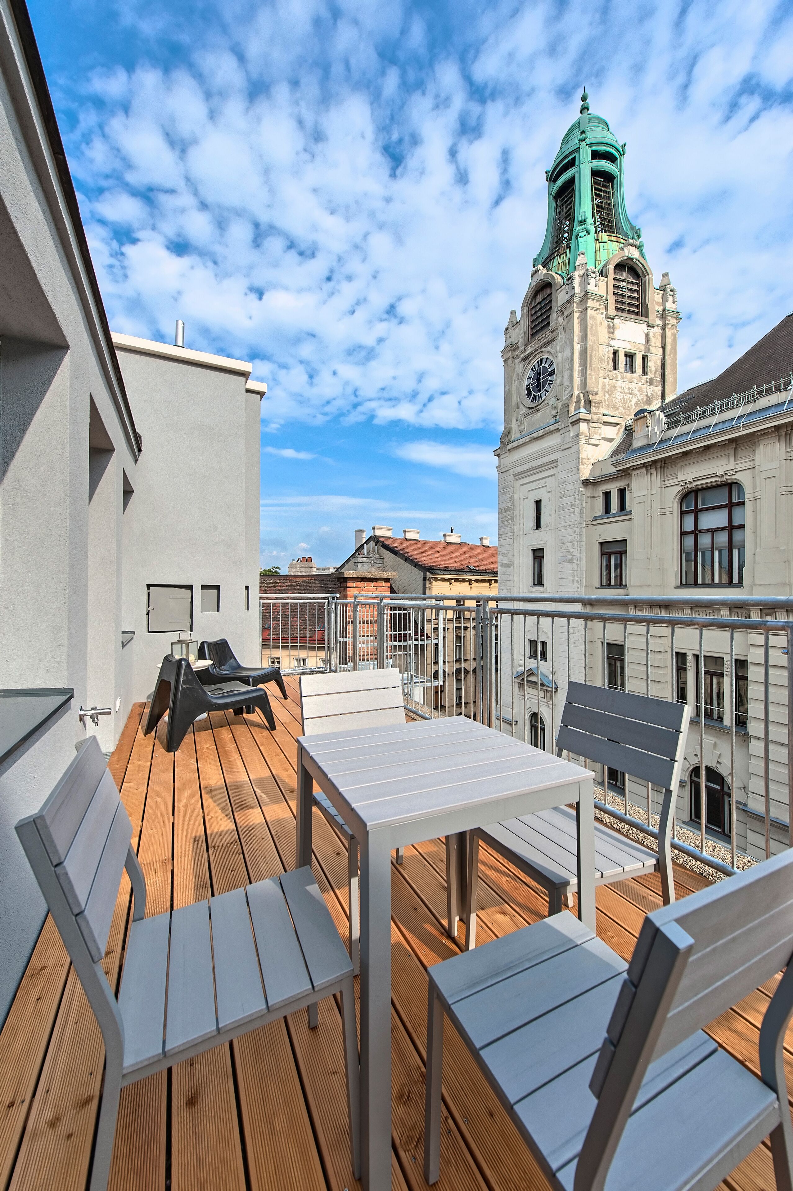 HeyMi Apartments Mondschein