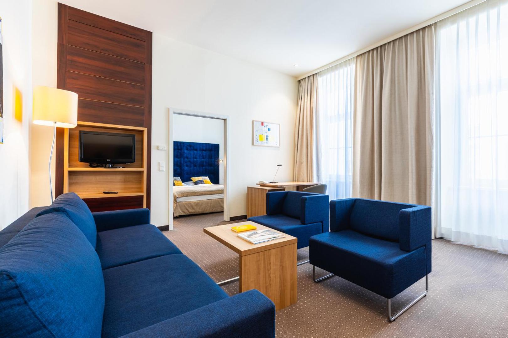 HiLight Suites Hotel