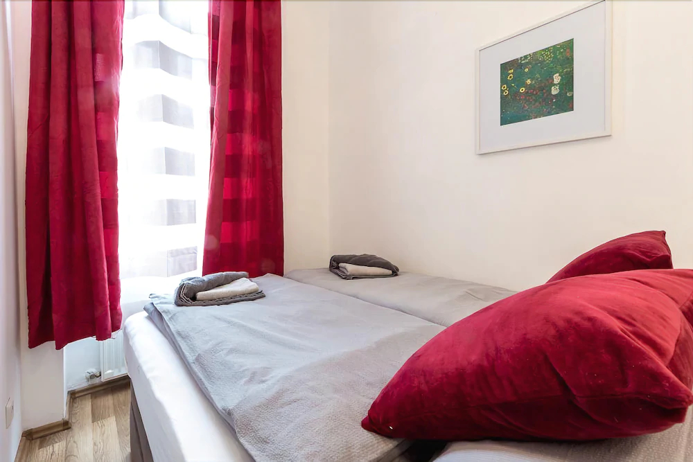 Holiday & Business Apartments Märzstrasse