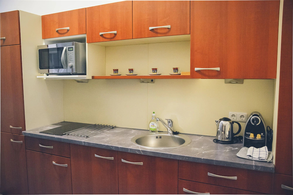 Jl Apartments