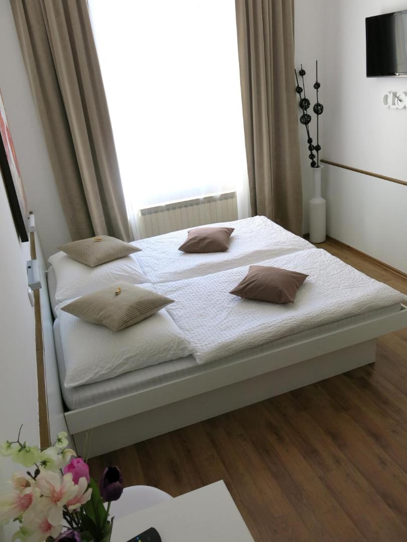 Kibi Rooms