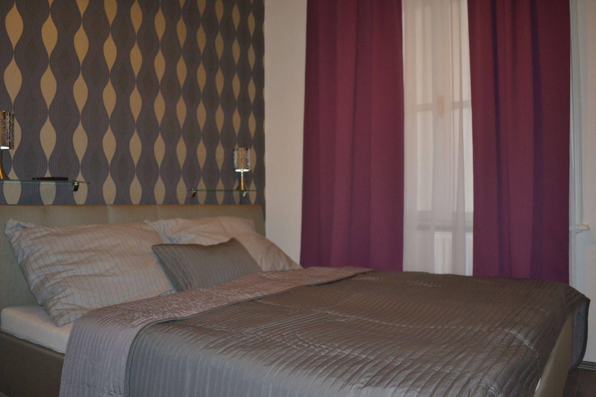 Kimi Apartments