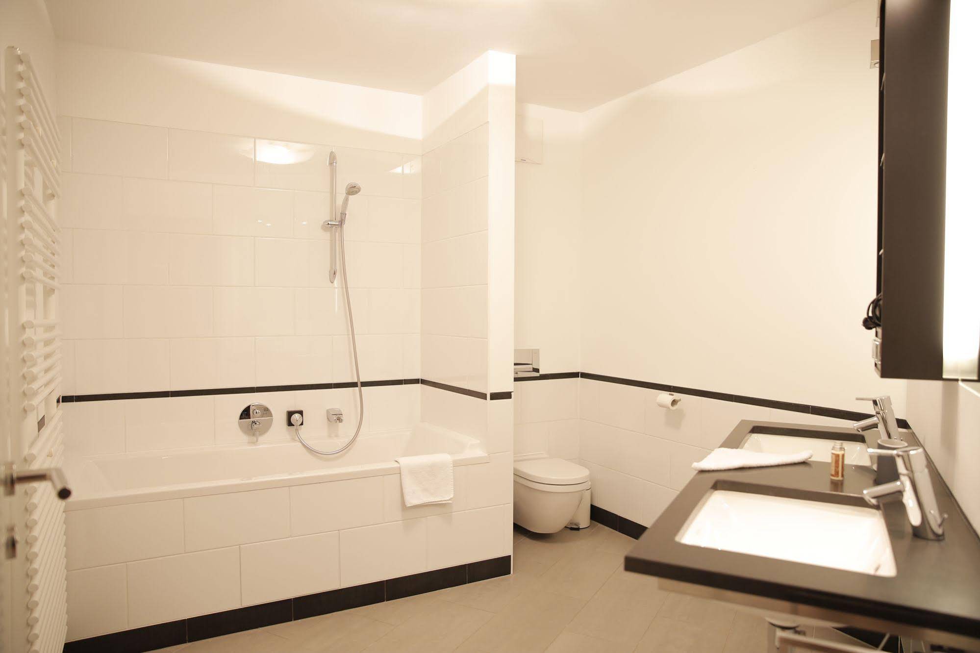 Kimi Apartments