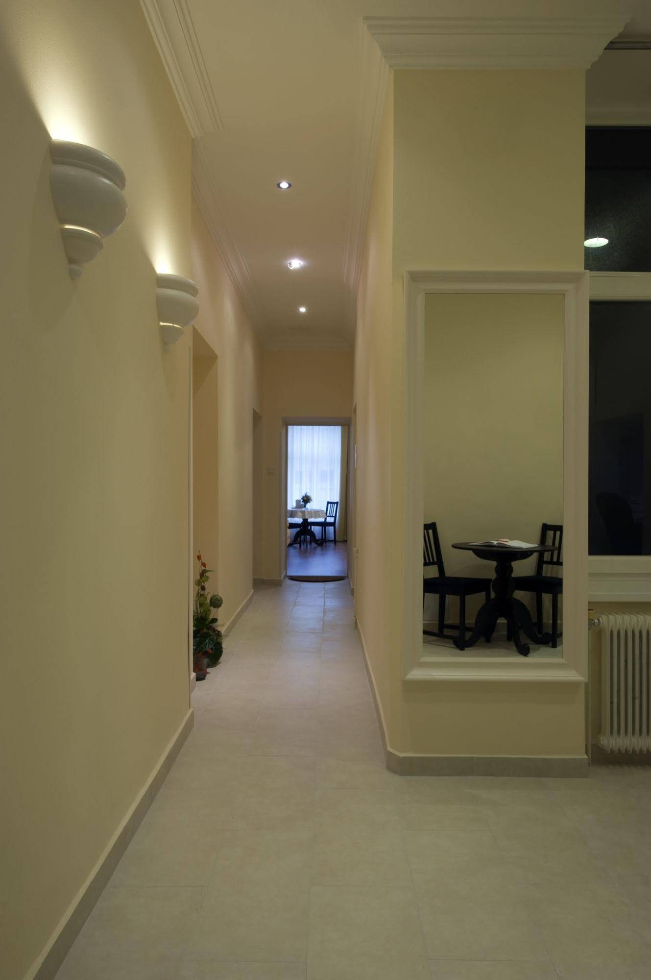K&T Boardinghouse
