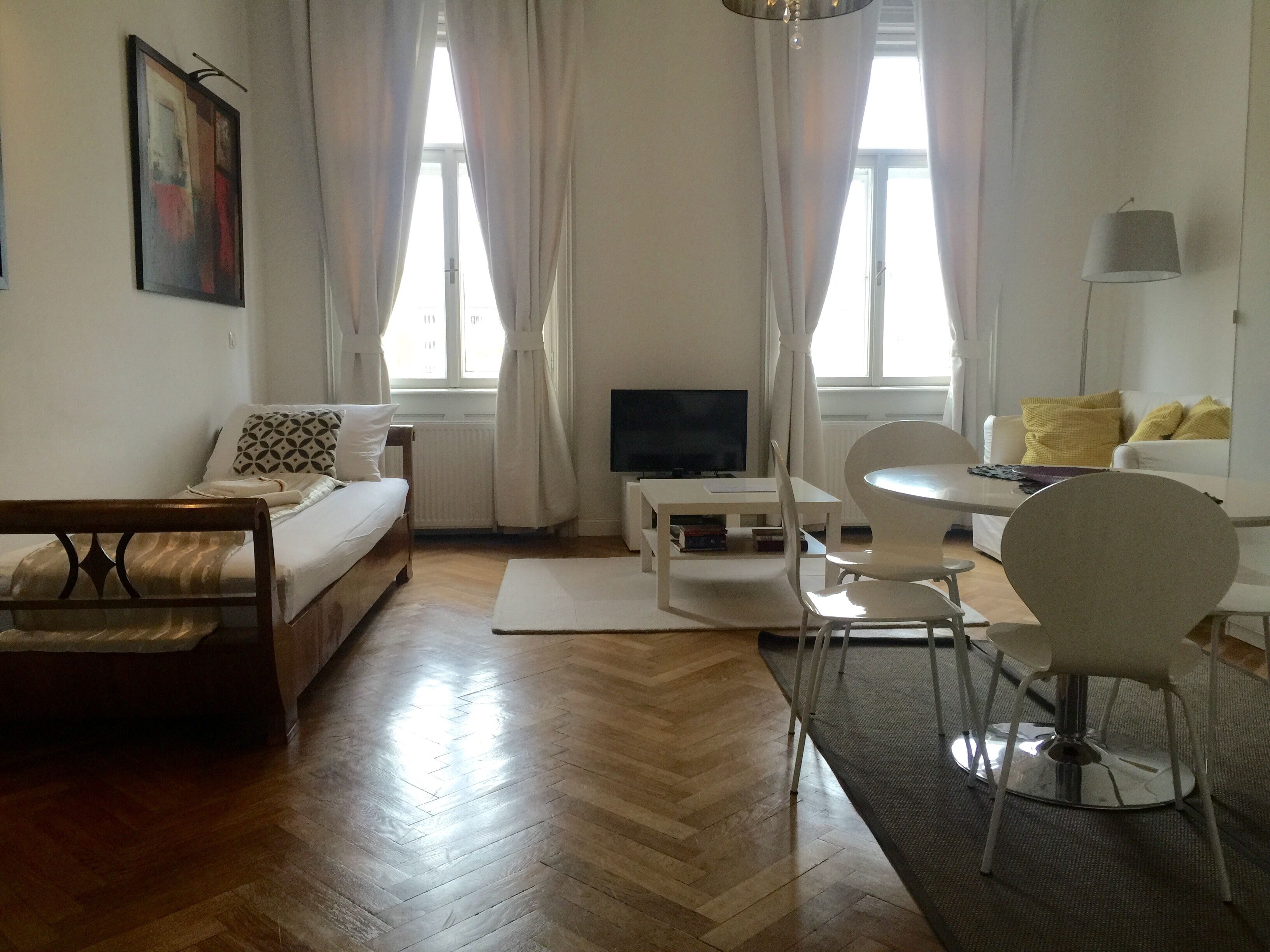 Kunsthaus Apartments
