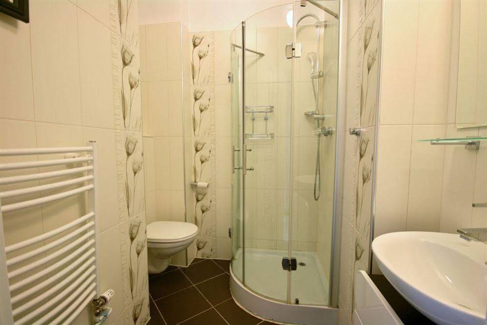 Luxury City Center Apartment