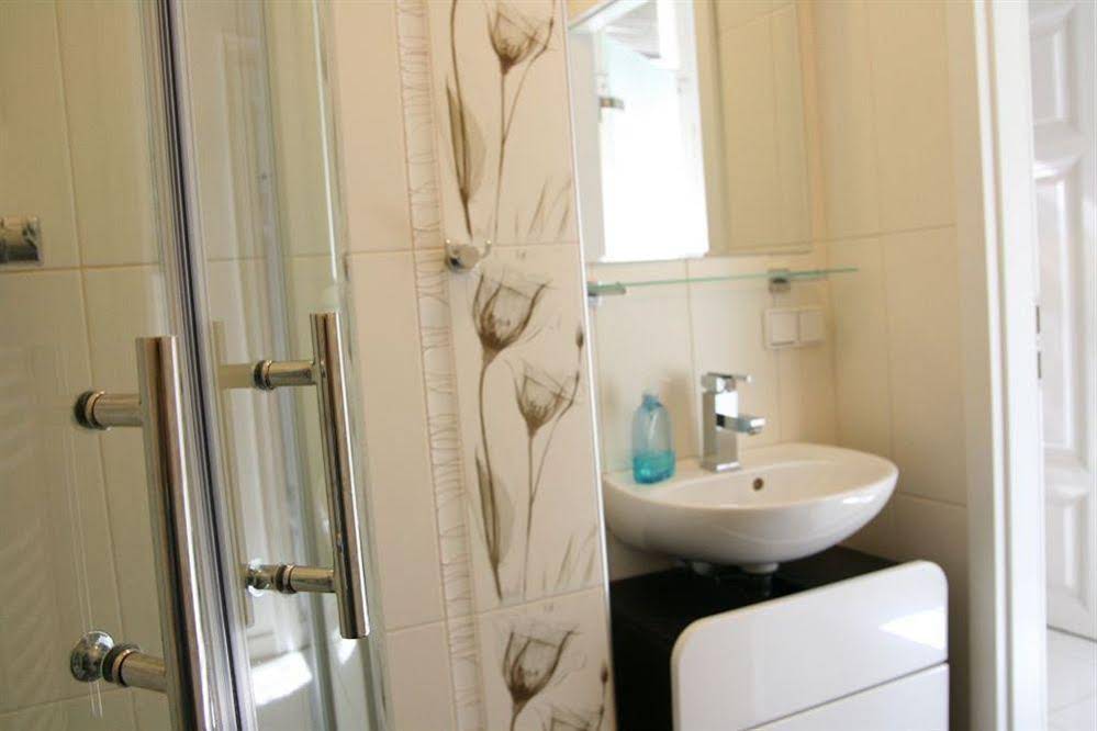 Luxury City Center Apartment