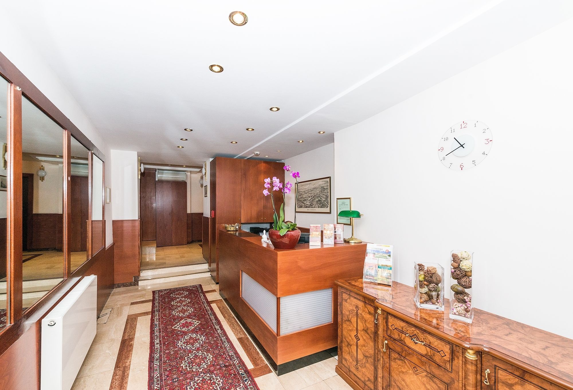 Hotel Marc Aurel