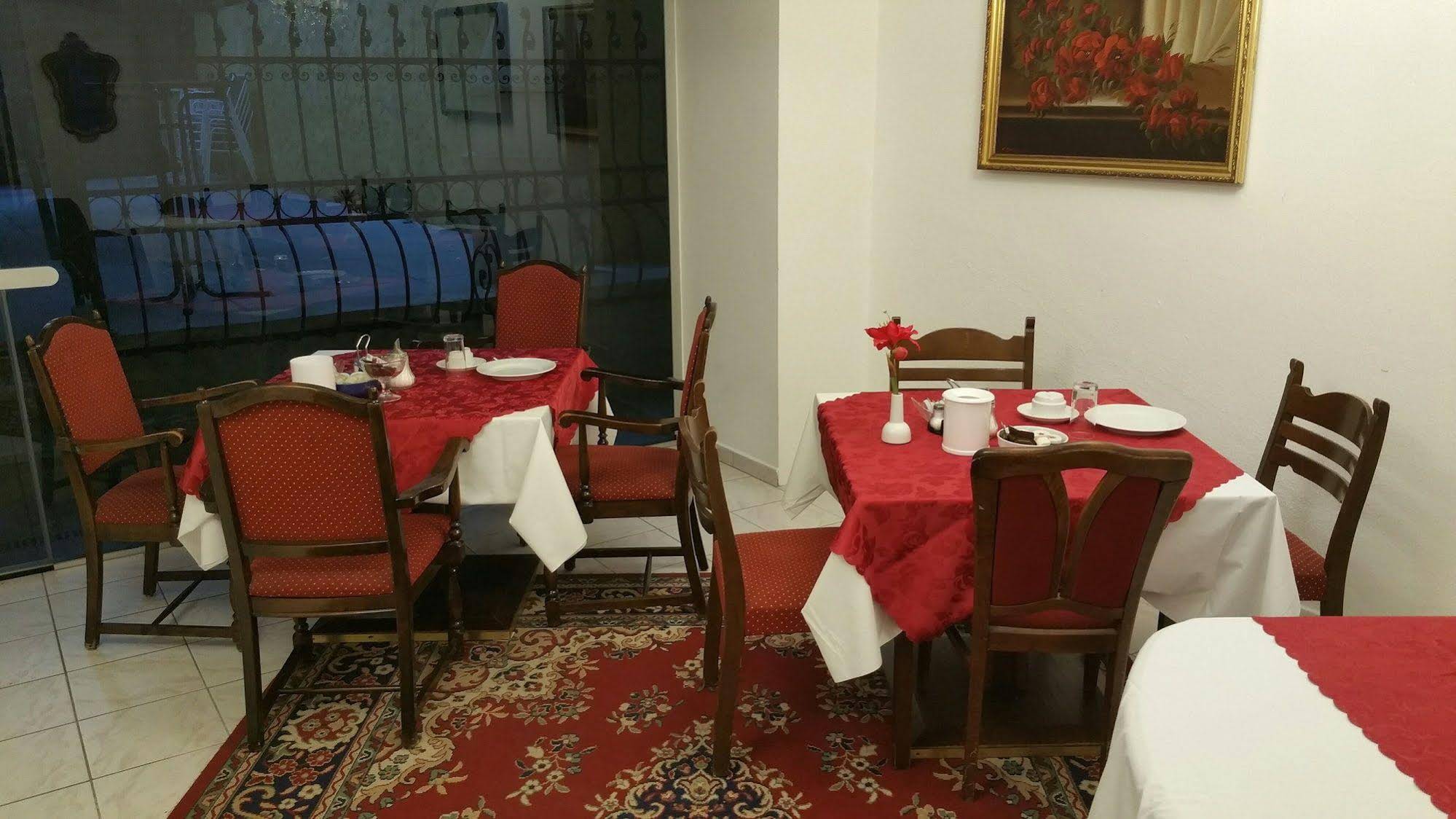 Marien-Hof Appartment Hotel