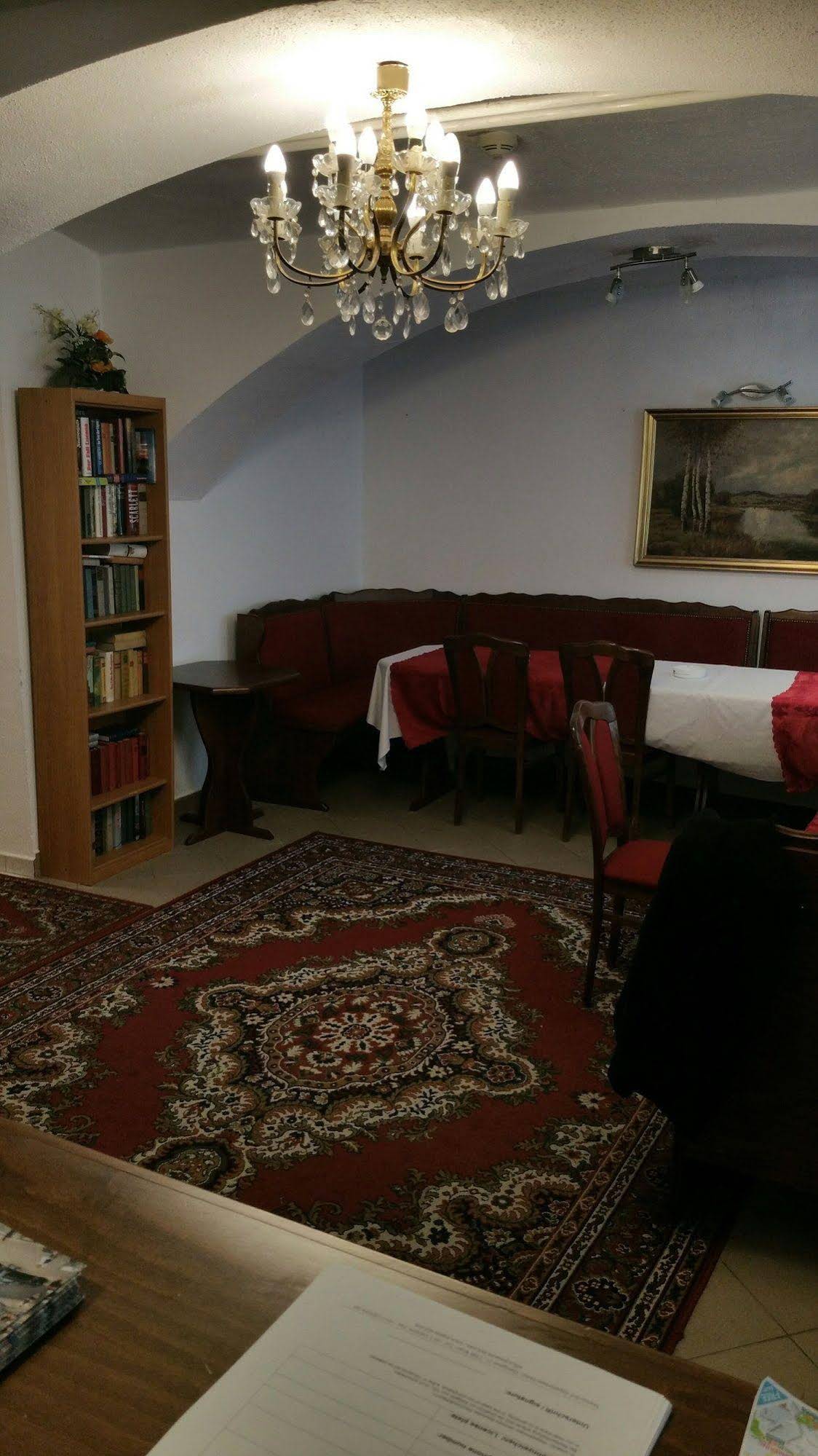 Marien-Hof Appartment Hotel