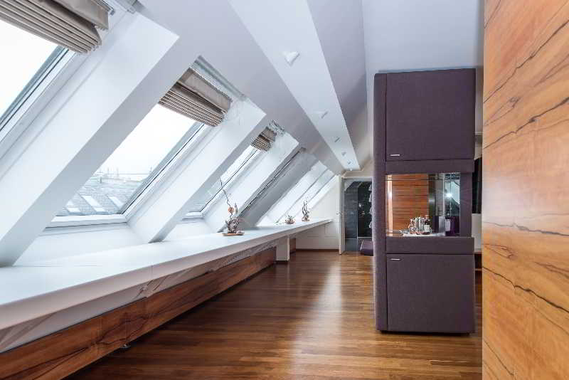 Pakat Suites