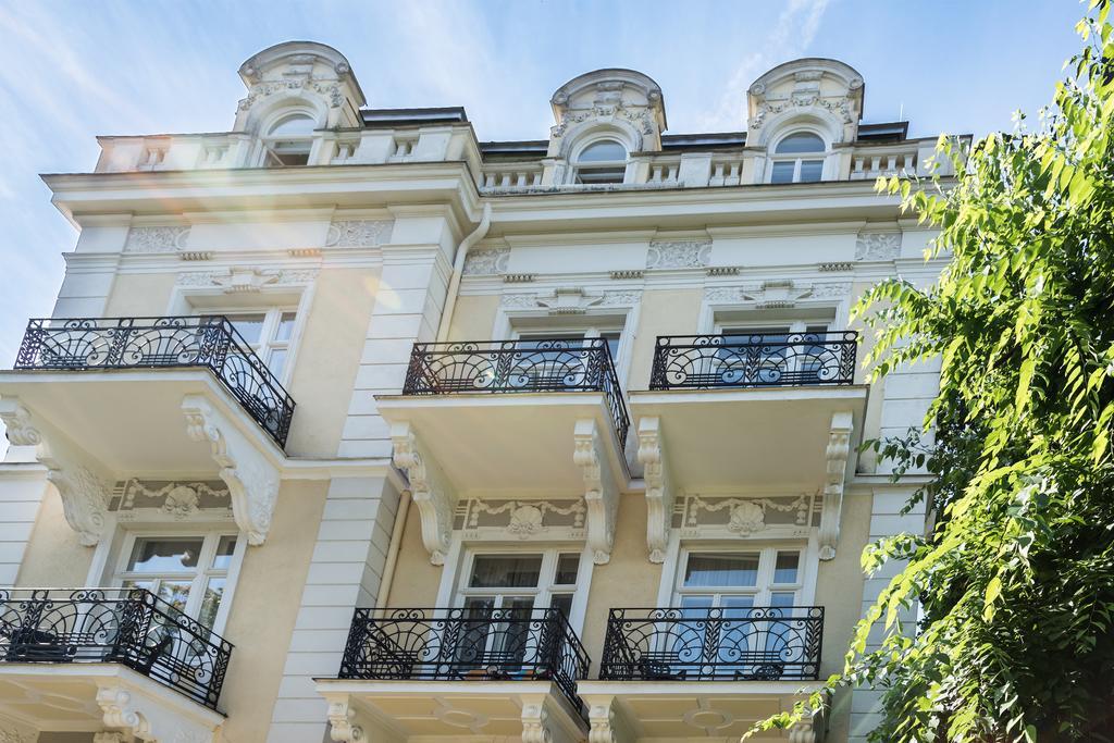 hideauts hotels Villa R