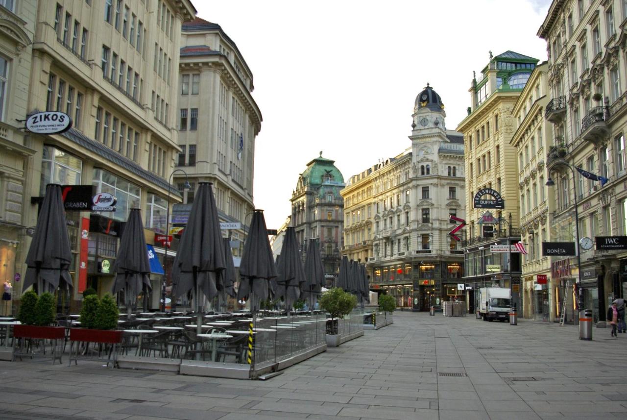 Pension A & A