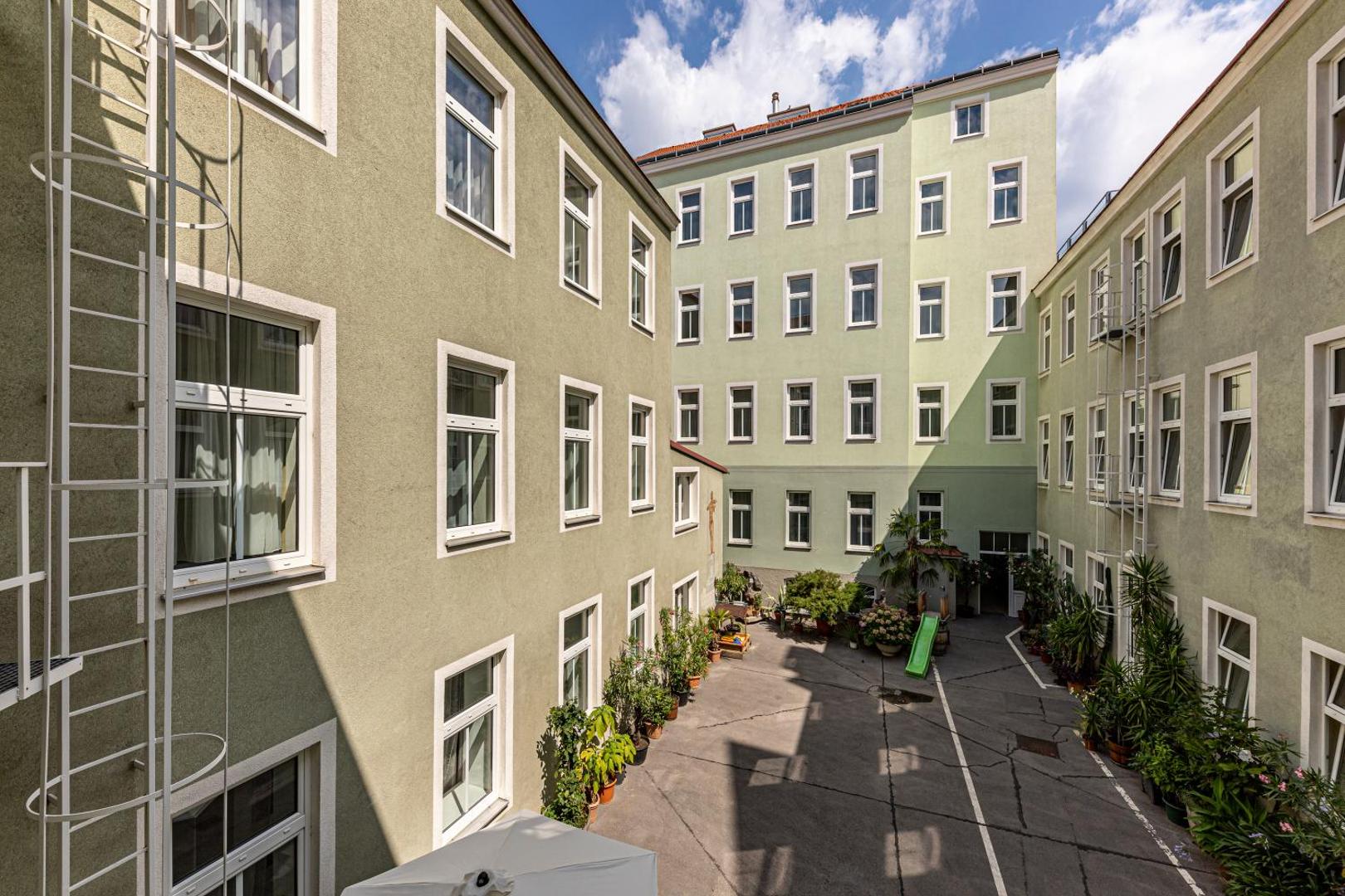 Pension Fünfhaus
