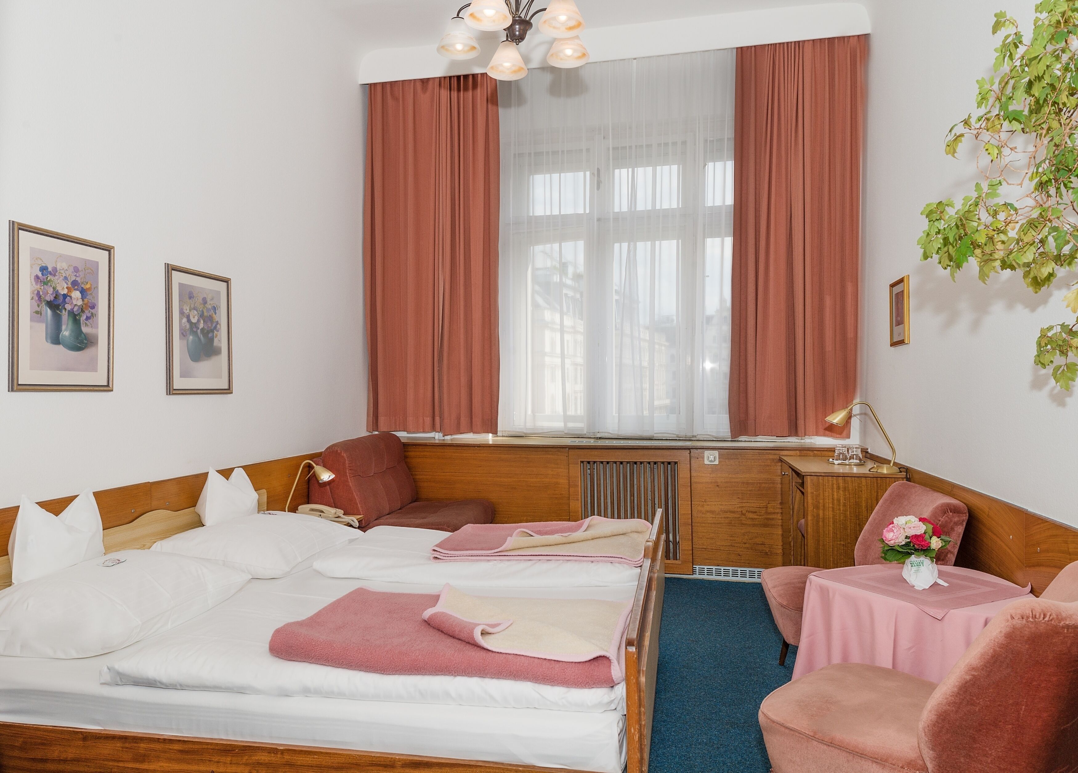 Pension Neuer Markt
