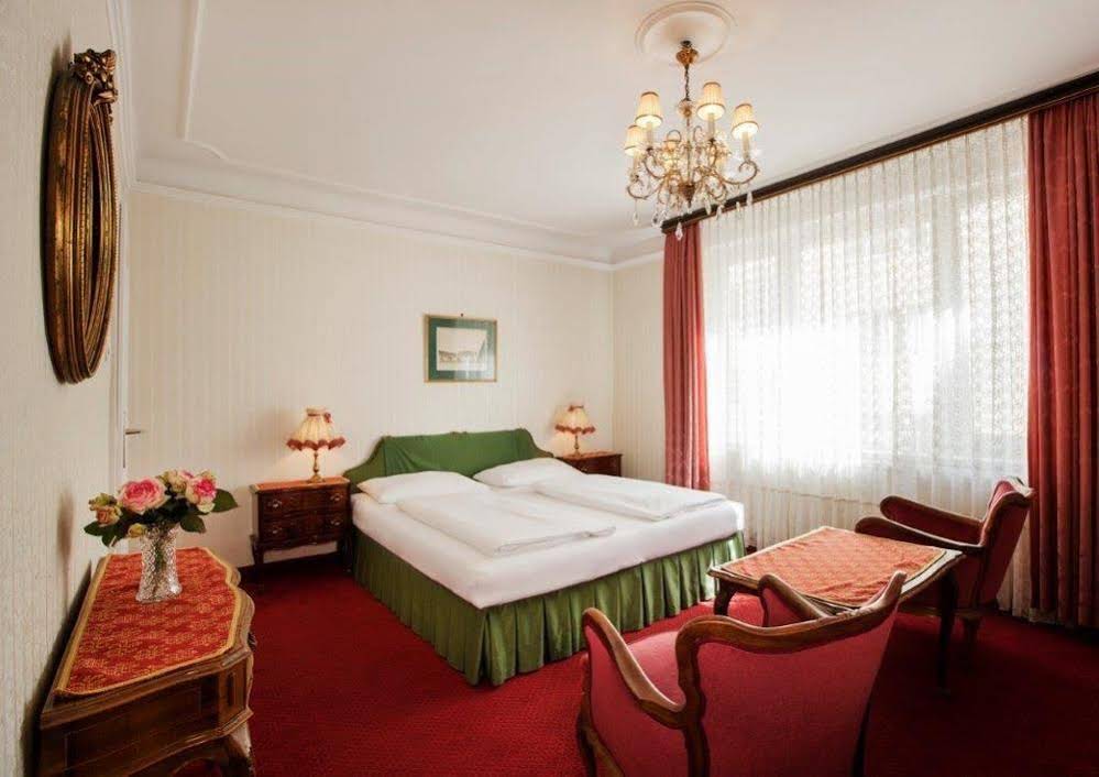 Hotel Pension Suzanne