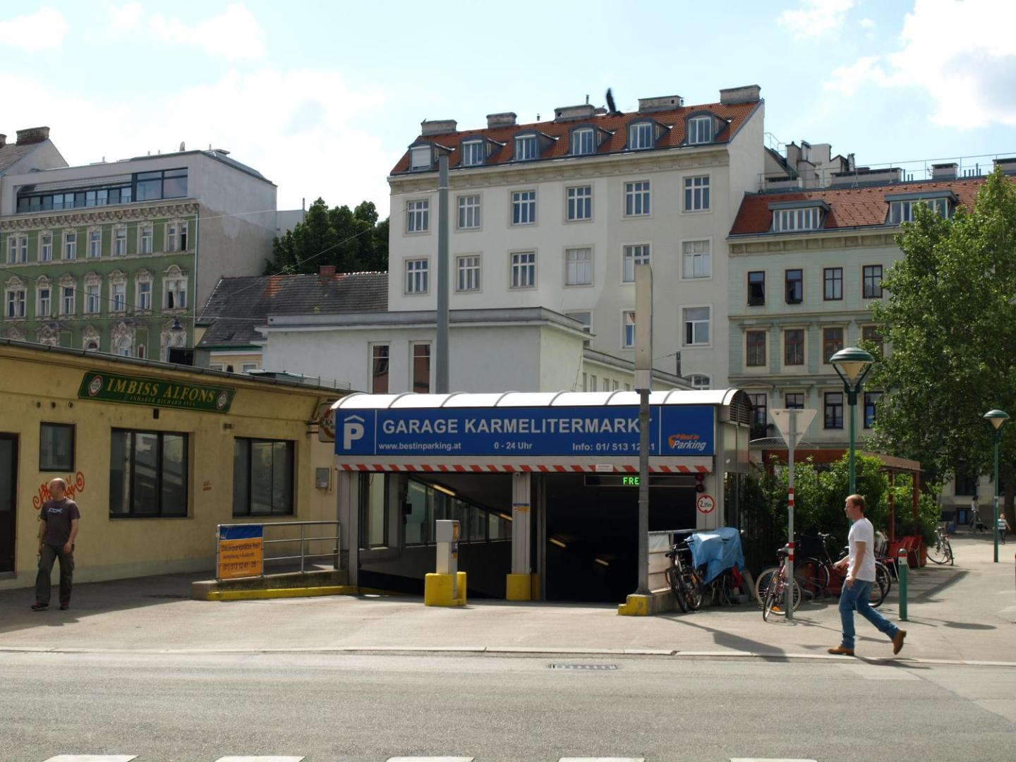 Pension Tal Studios