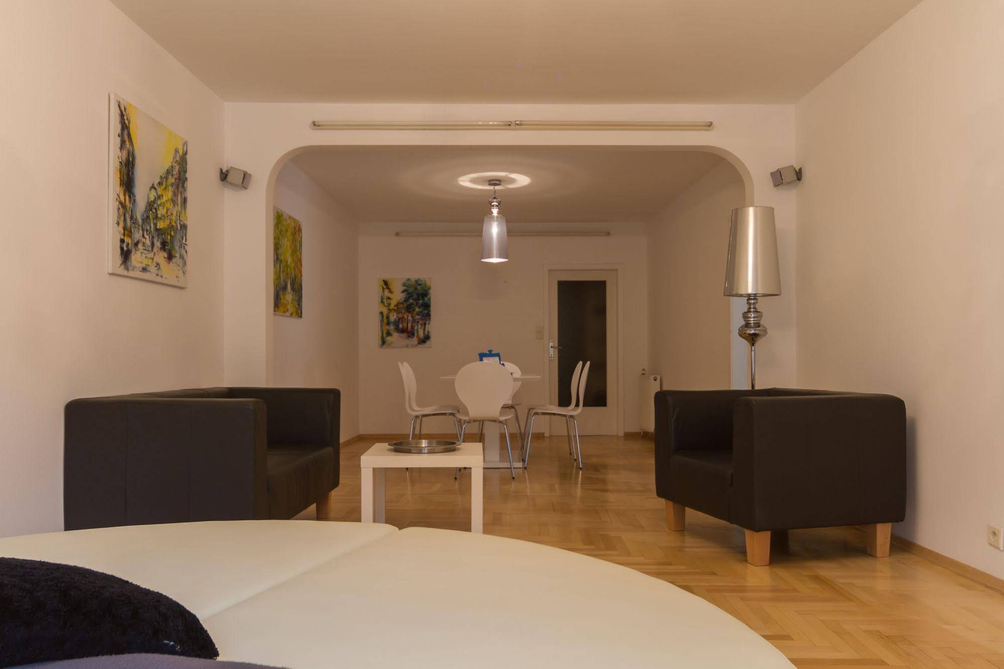 PuzzleHotel - Apartments Zentrum II