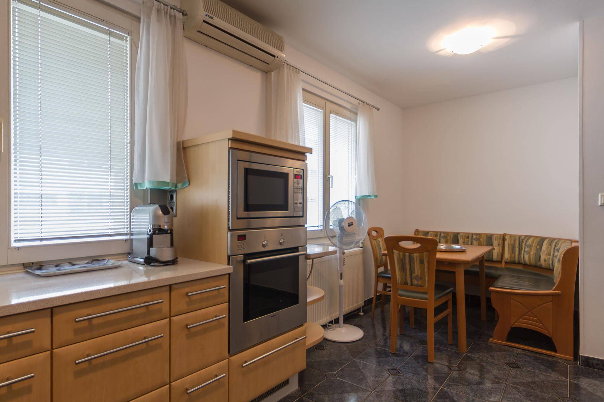 PuzzleHotel - Apartments Zentrum II
