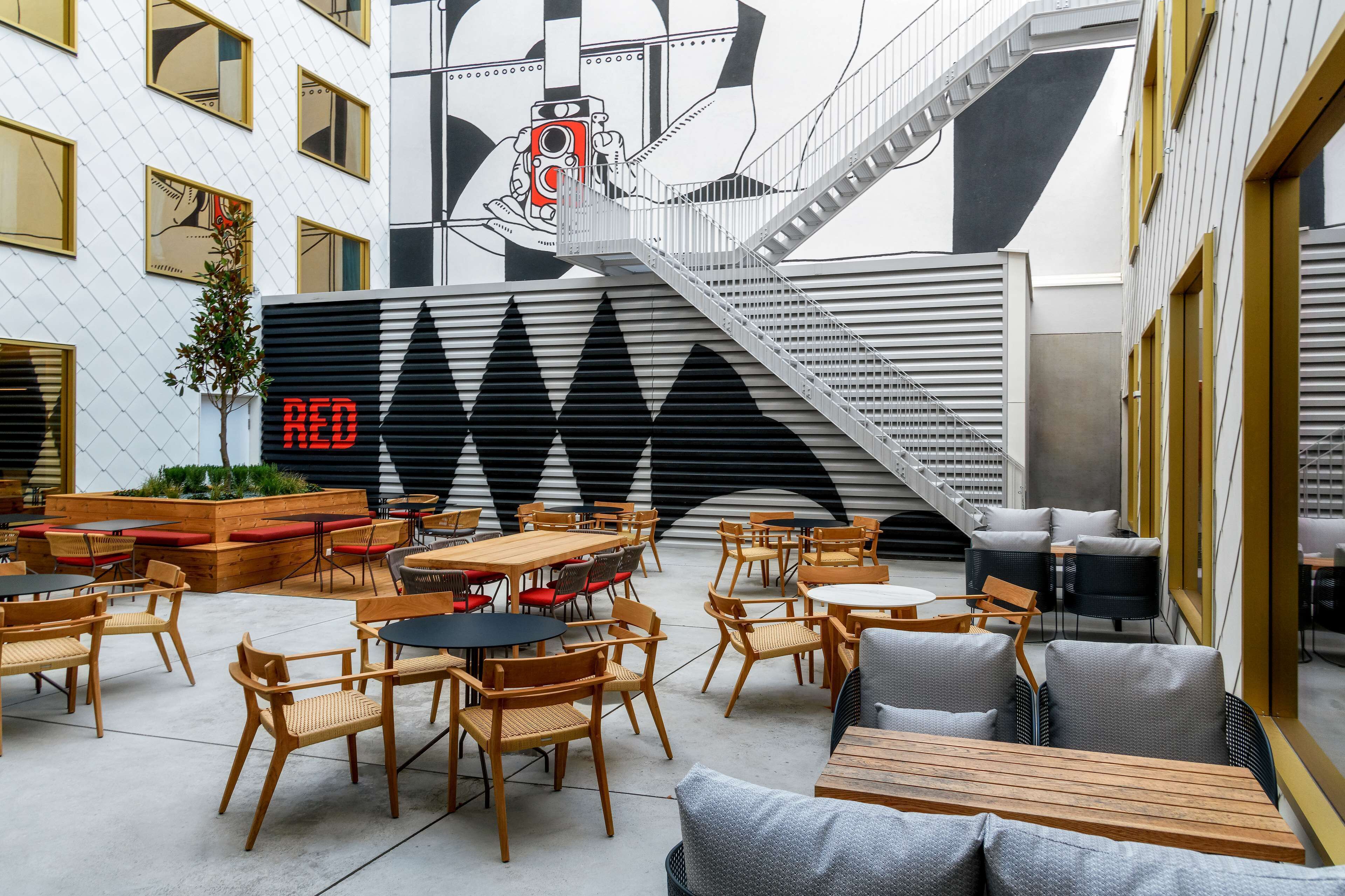 Radisson RED Vienna