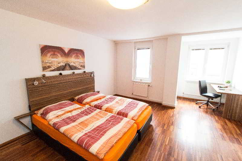 Royal Living Apartments