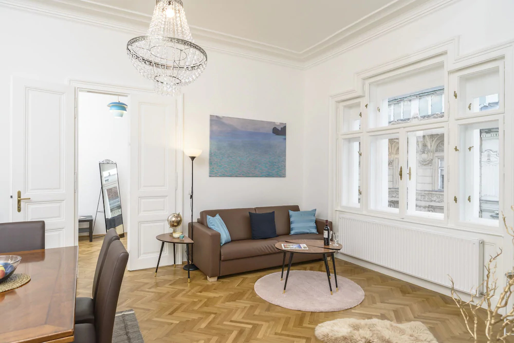 Senator Suite Stephansplatz by Welcome2vienna