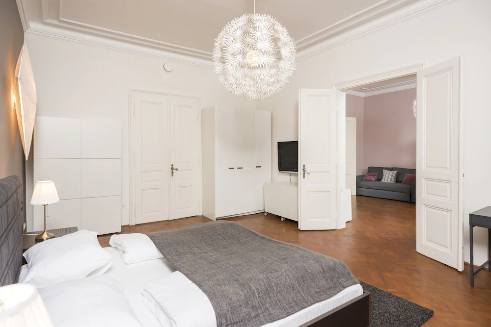 Senator Suite Stephansplatz by Welcome2vienna