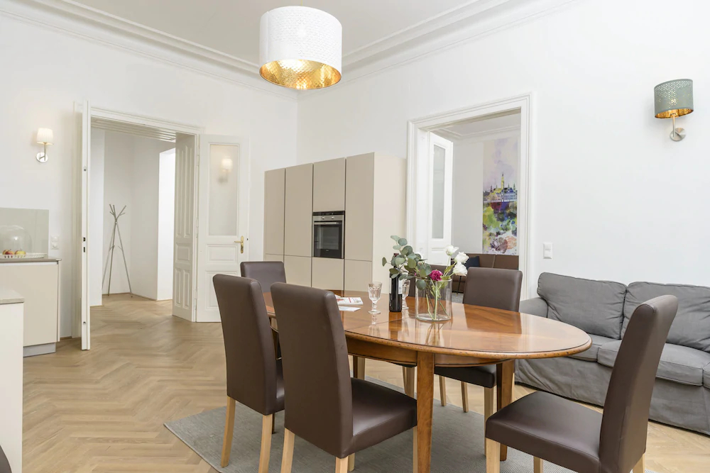 Senator Suite Stephansplatz by Welcome2vienna
