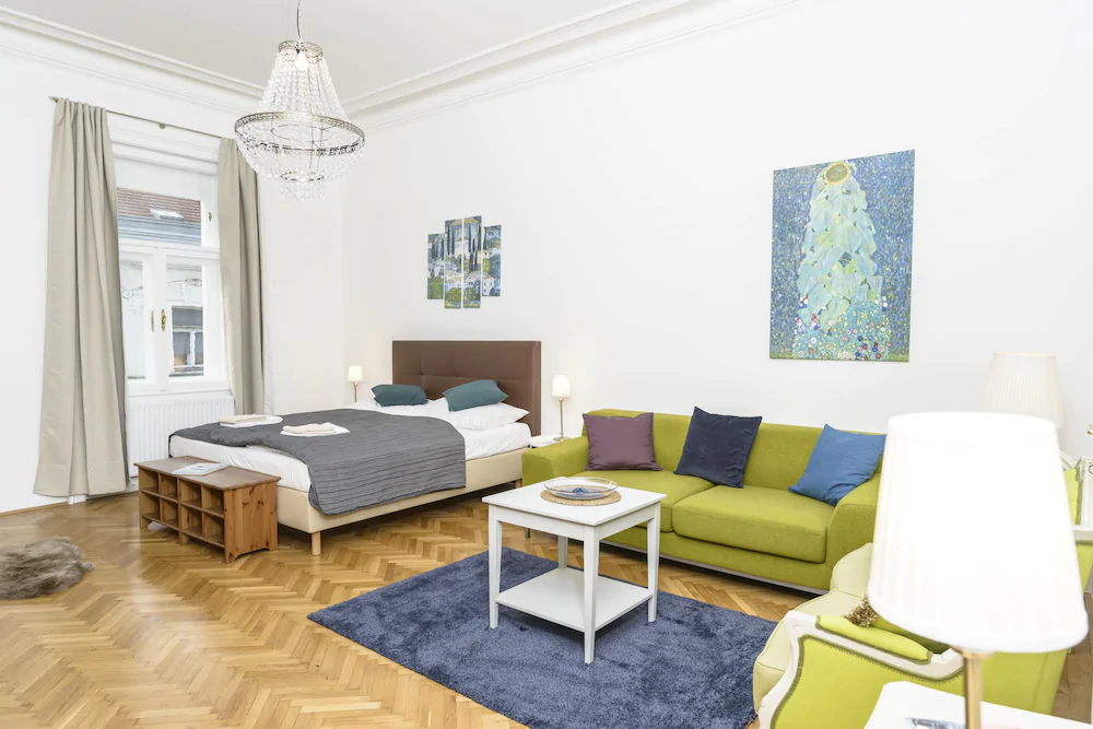 Senator Suite Stephansplatz by Welcome2vienna