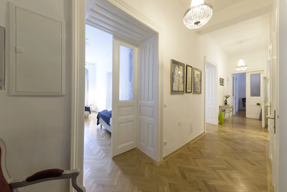 Senator Suite Stephansplatz by Welcome2vienna