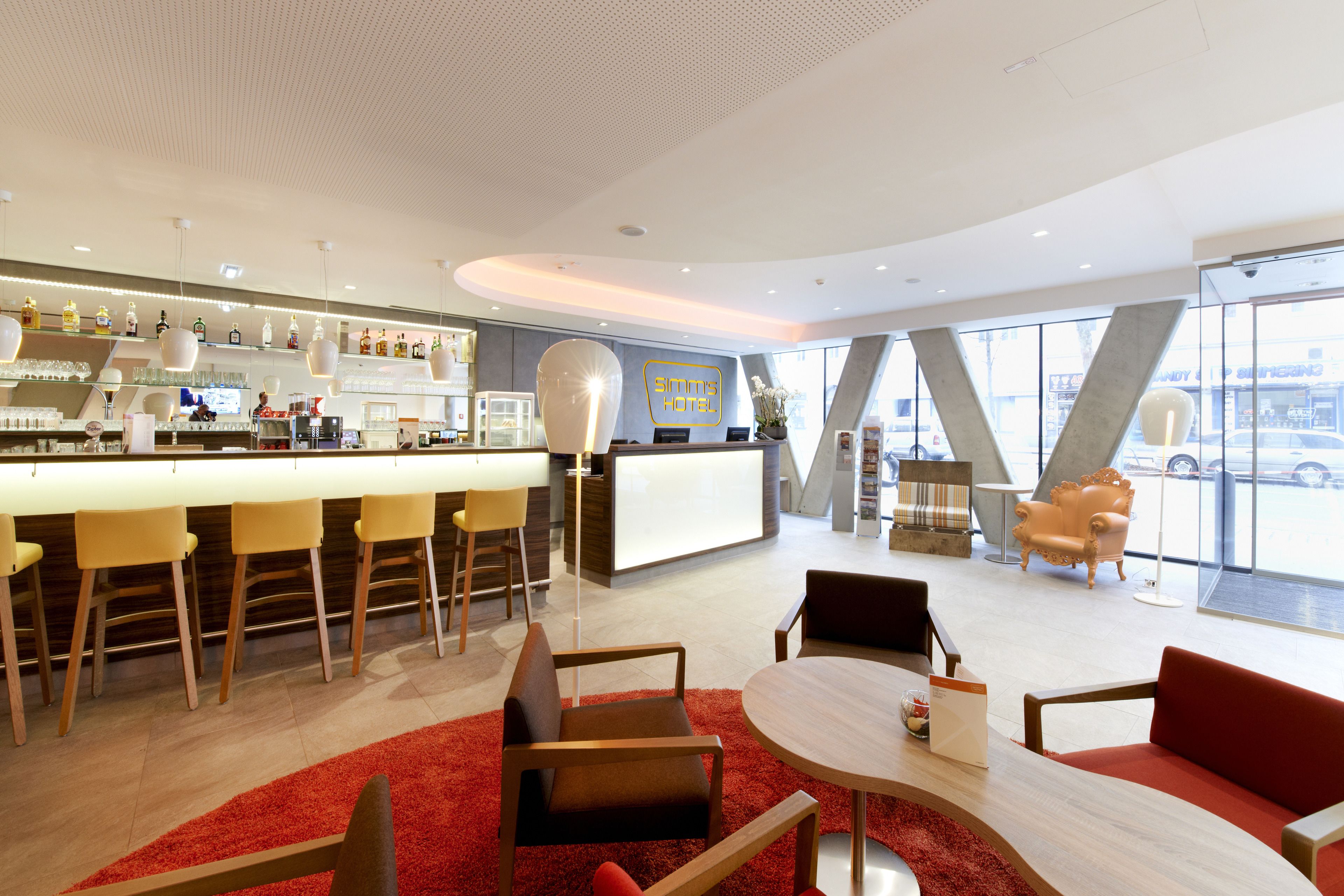 SIMM's Hotel