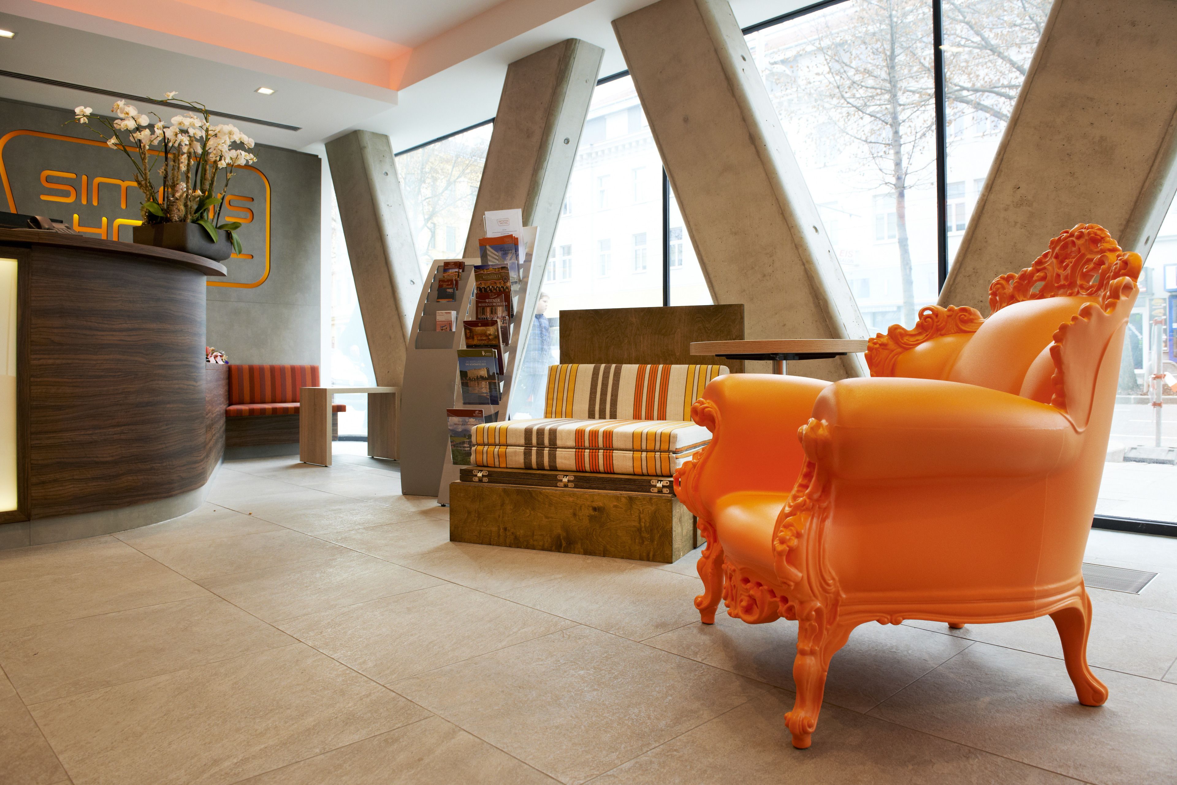 SIMM's Hotel