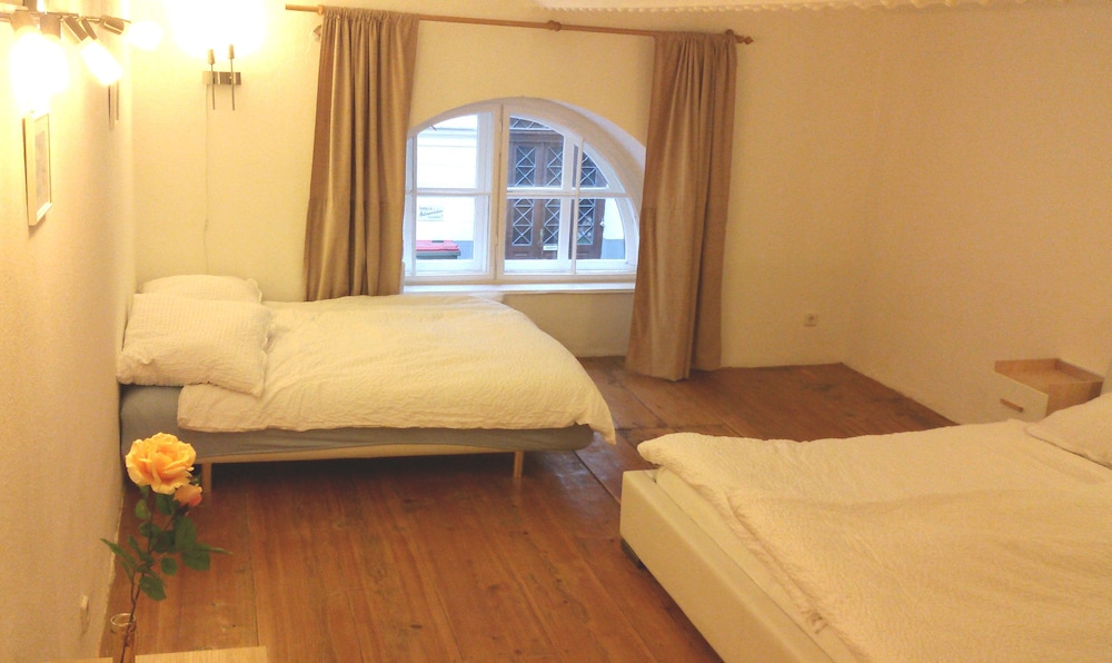 Sobieski Apartments