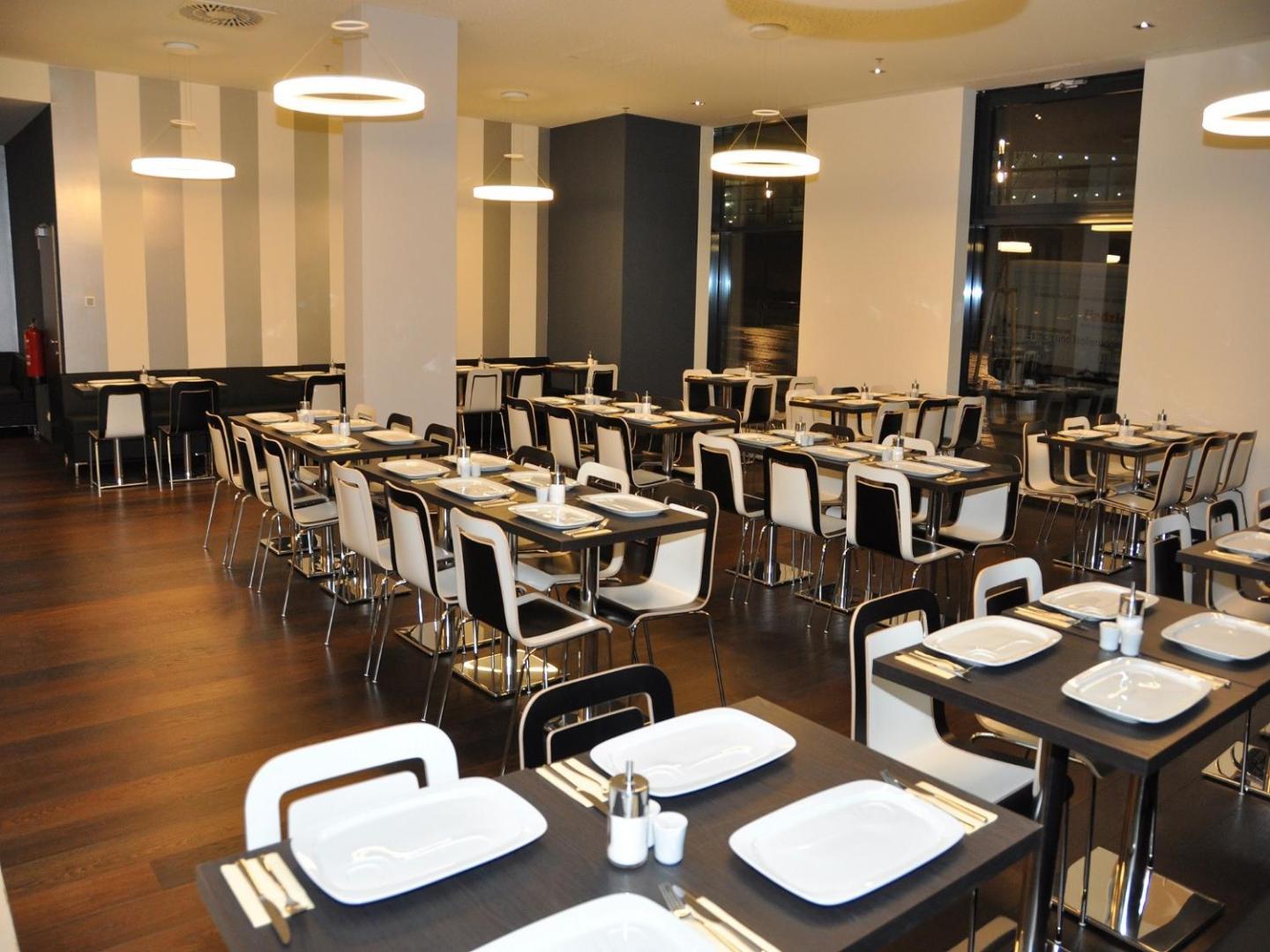 Leonardo Hotel Vienna Hauptbahnhof
