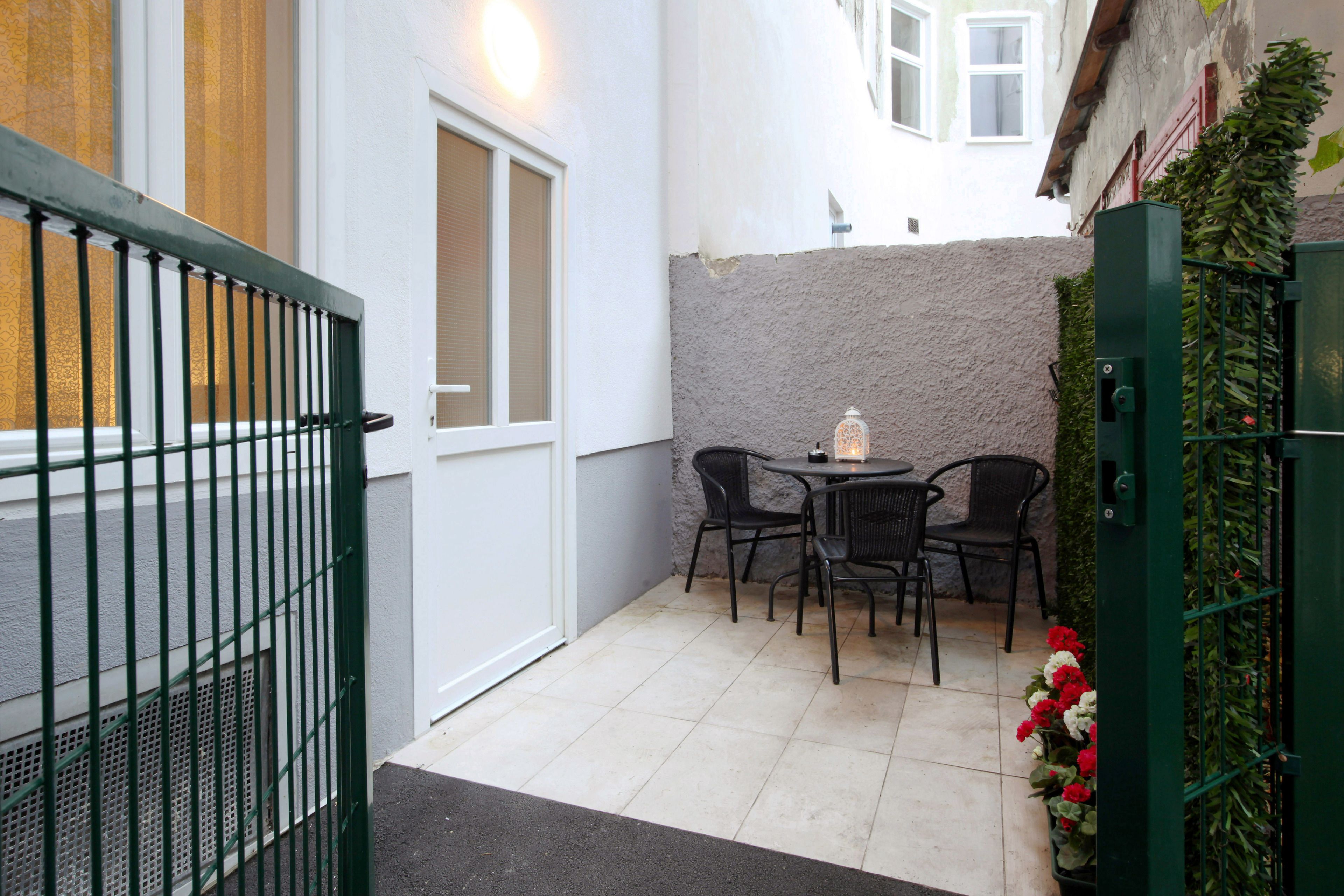 Steiner Residences - House Augarten