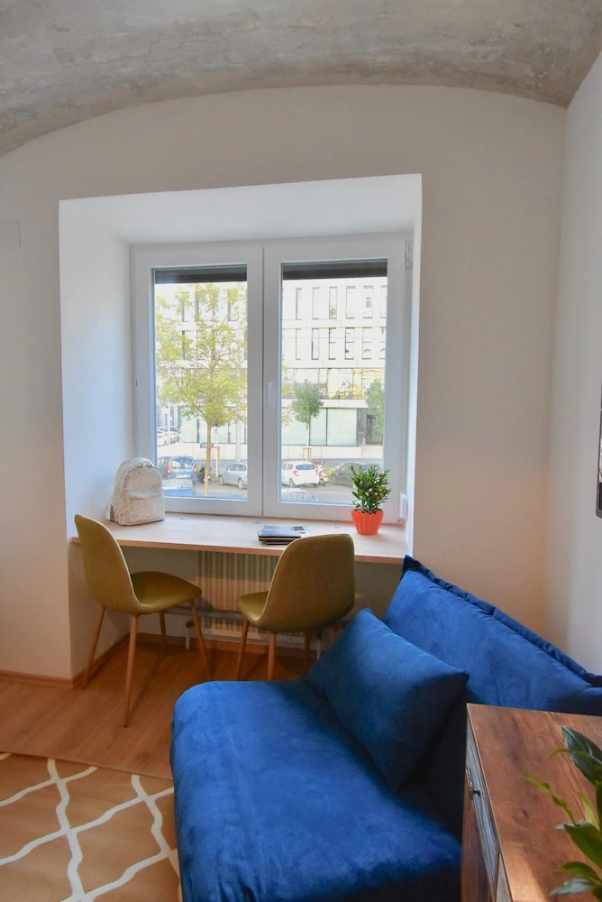 Stock Exchange Apartment