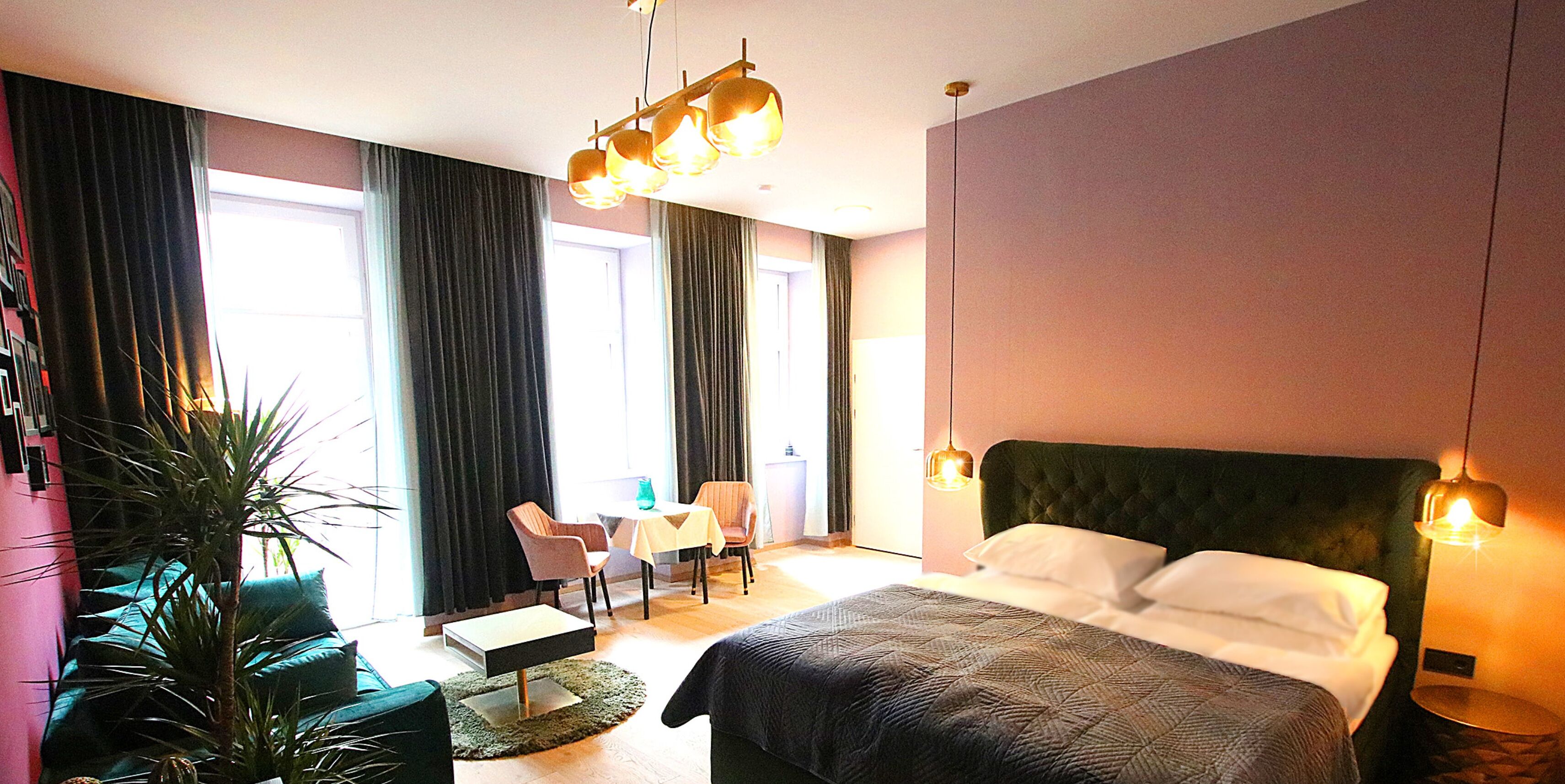 Street Living Hotel