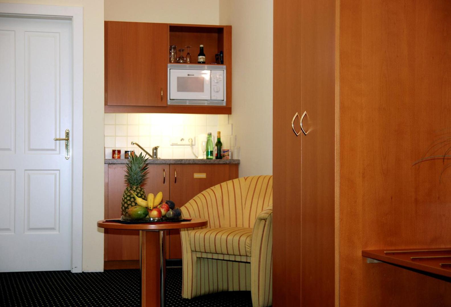 Suite Hotel 900m zur Oper