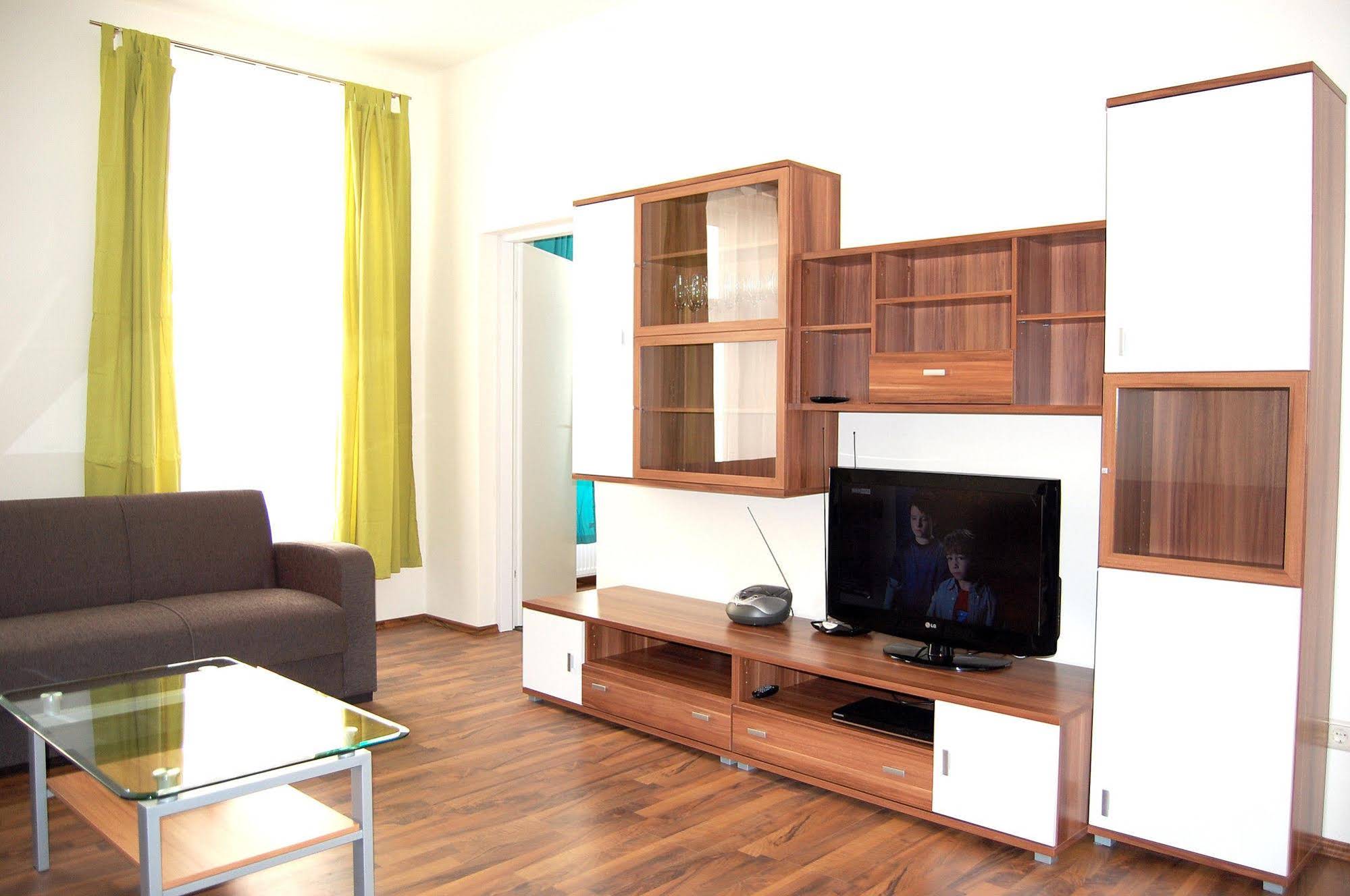 Vienna Family Apartments