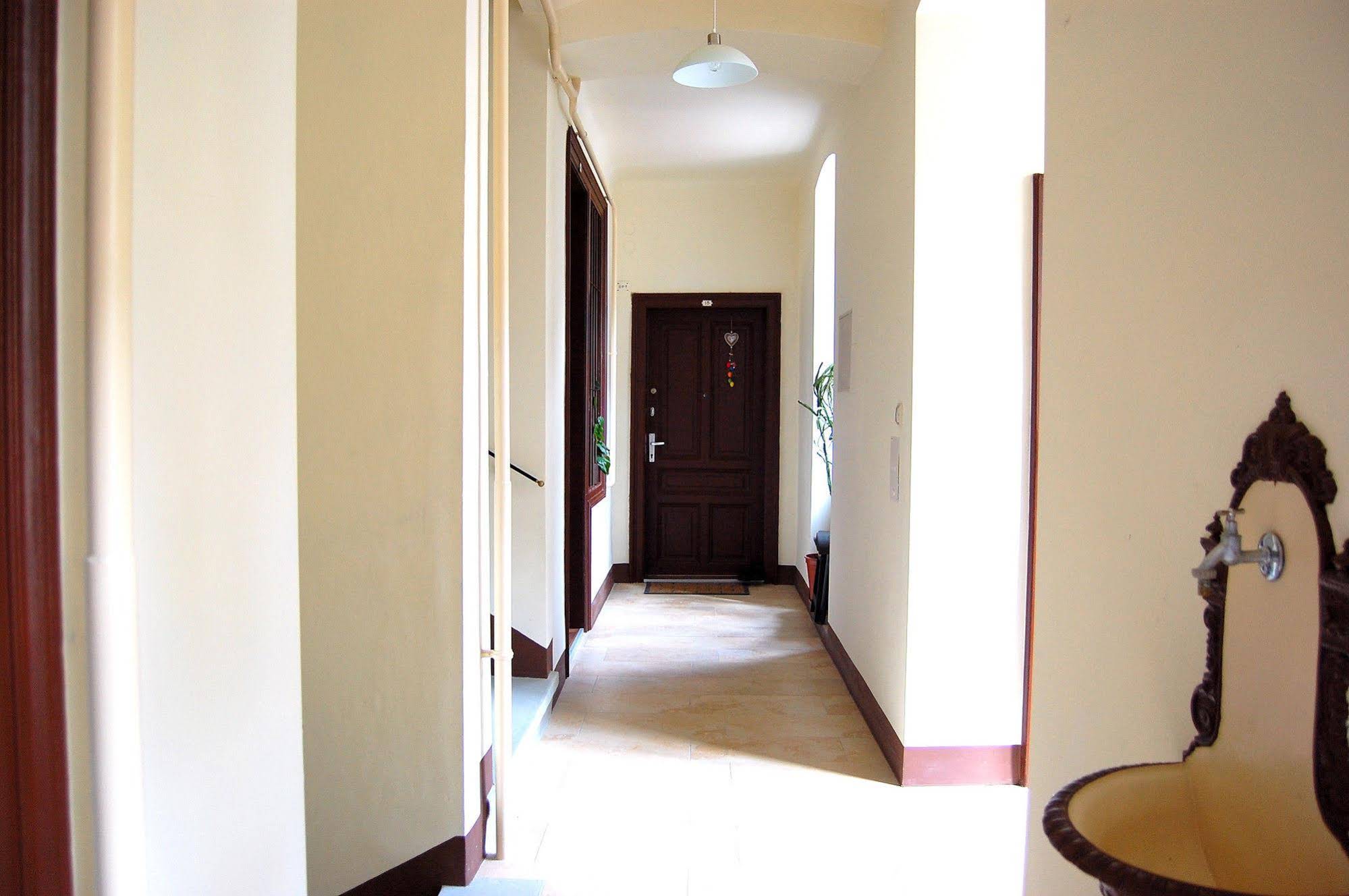 Vienna Family Apartments