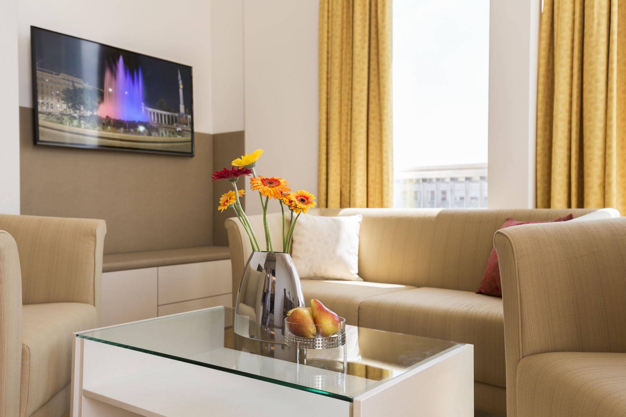 Vienna Grand Apartments