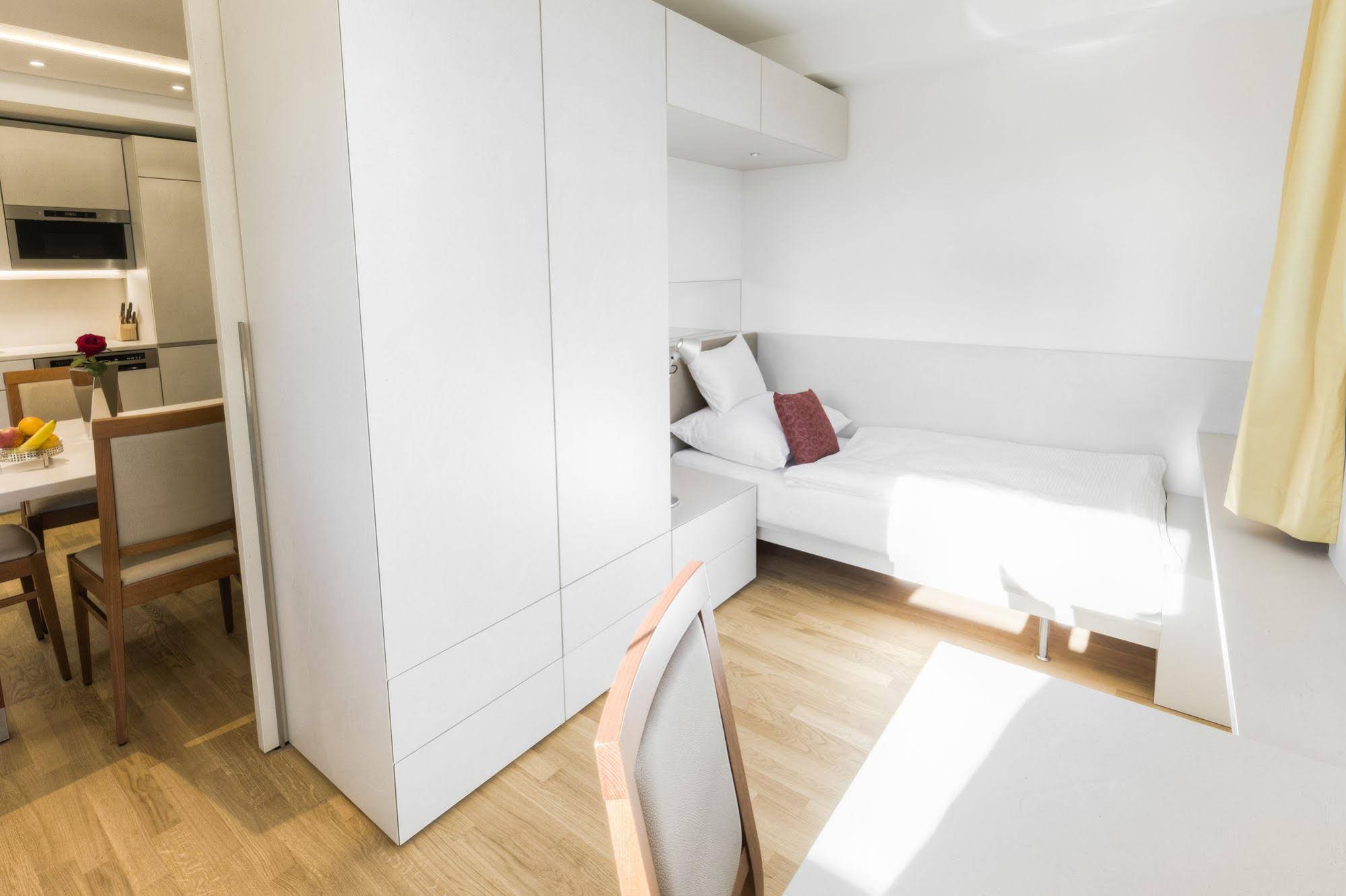 Vienna Grand Apartments