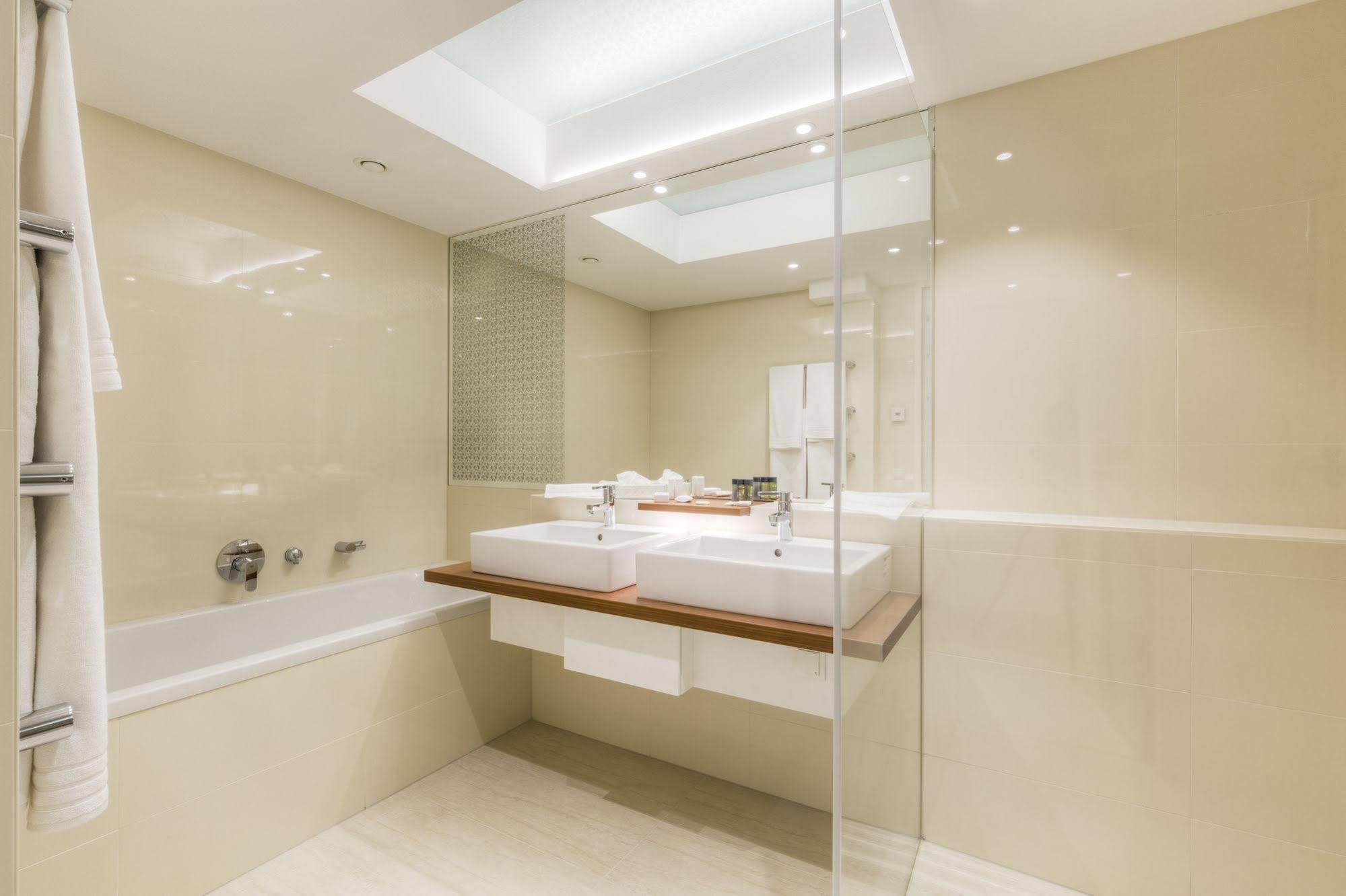 Vienna Grand Apartments