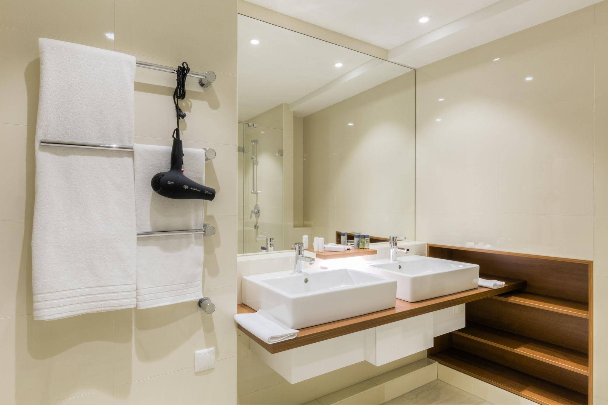 Vienna Grand Apartments