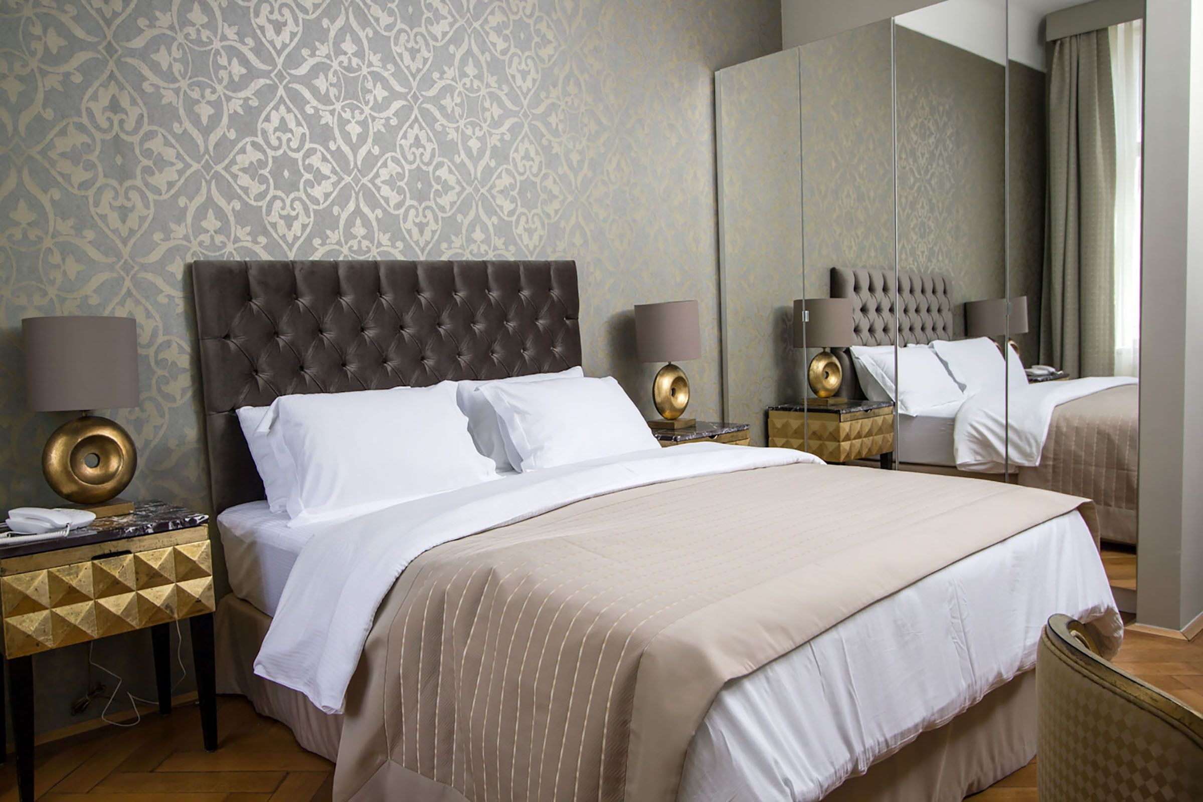 Vienna Suites
