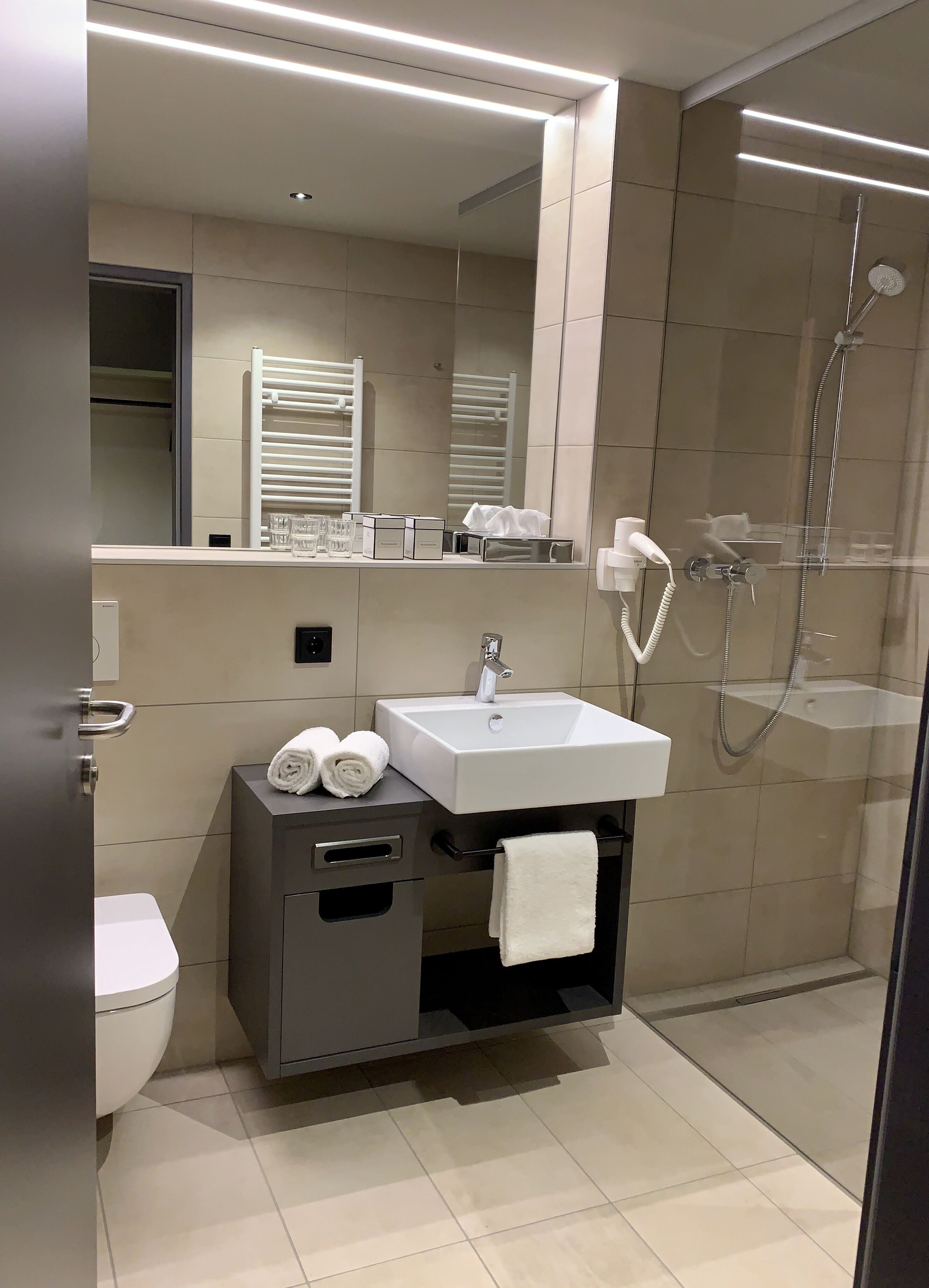 JUFA Hotel Laterns***s