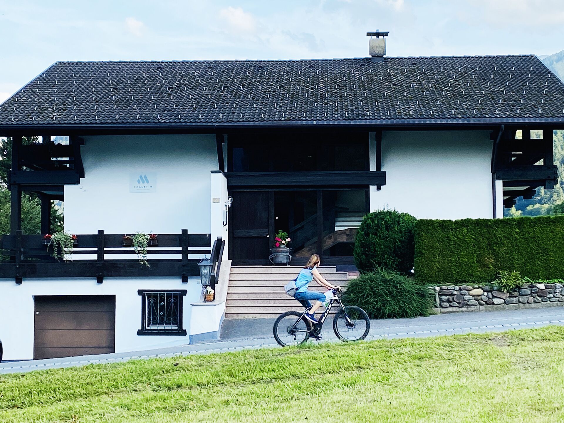 Chalet M